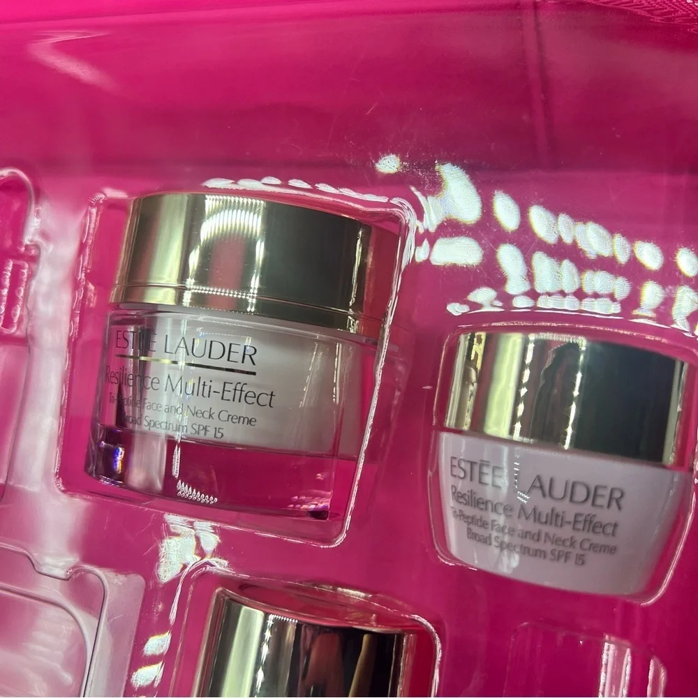 Estée Lauder Cosmetic Case Red with pink diamond style design